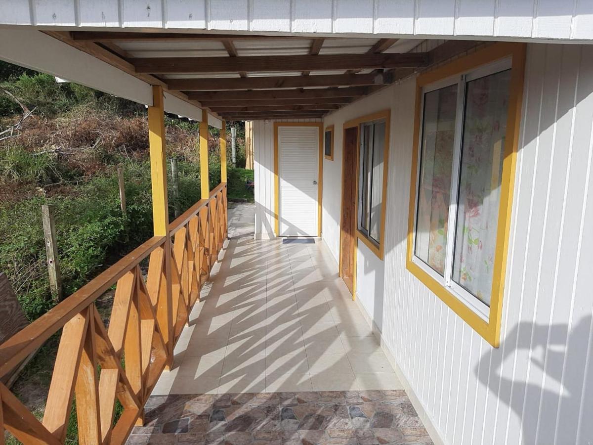 Posada Mcbean Franshua Exterior photo